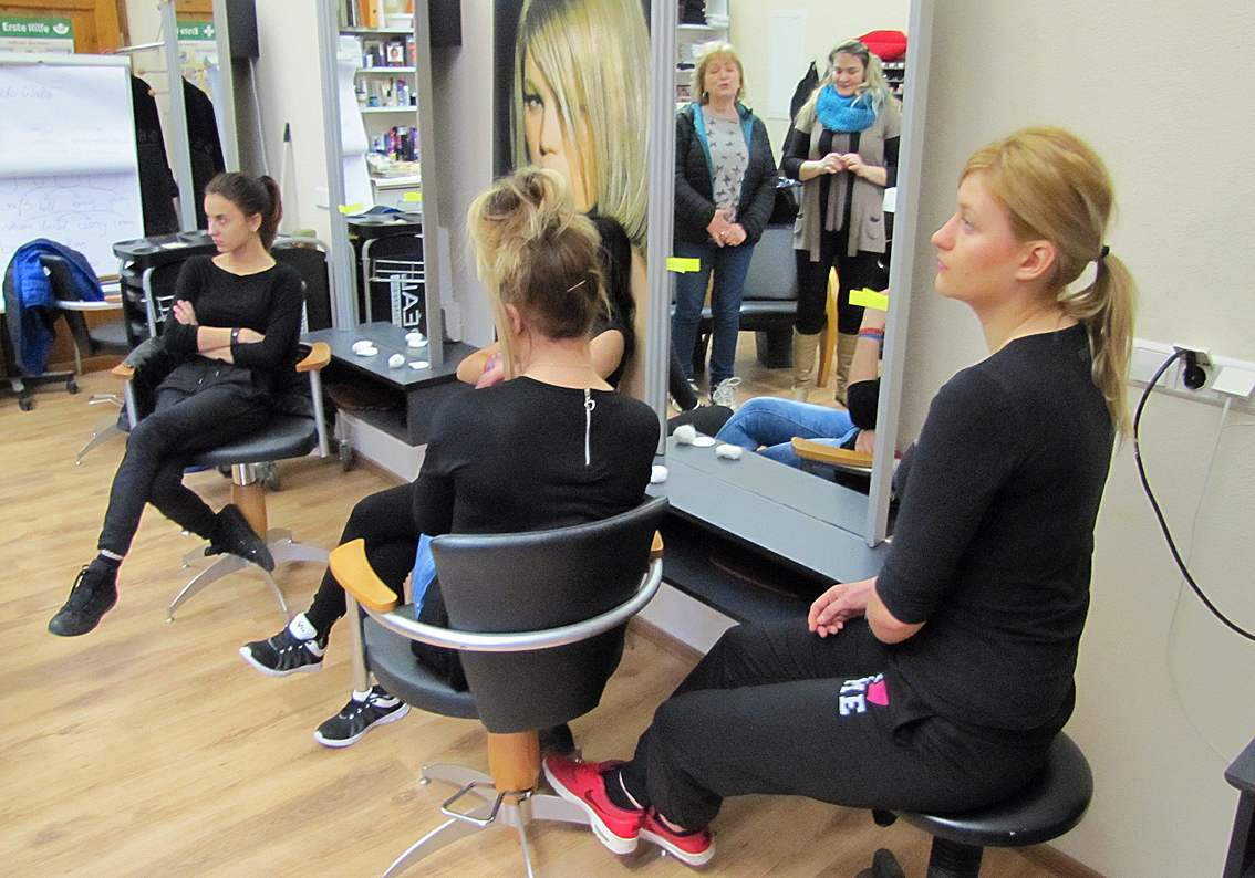 2016.02.05 - Przygotowanie fryzjerek do stażu w Lipsku
